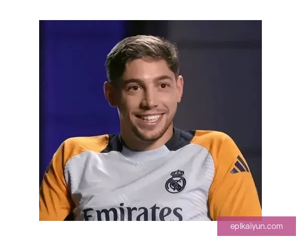 斯卡洛尼进攻体系在国际赛场上持续吸引关注，球队表现稳健，进攻效果明显提升。